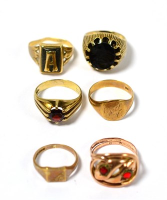 Lot 183 - Six 9ct gold gent's rings