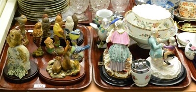 Lot 274 - A quantity of mixed ceramics including Royal Worcester and Royal Doulton bird models, Carlton...