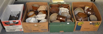 Lot 340 - A collection of jelly moulds (in four boxes)