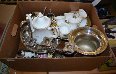 Lot 1003 - A collection of silver plated table wares and ceramics (qty)