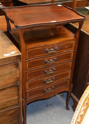 Lot 1314 - An Edwardian mahogany music cabinet