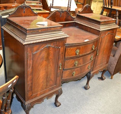 Lot 1328 - A late Victorian mahogany bow front sideboard