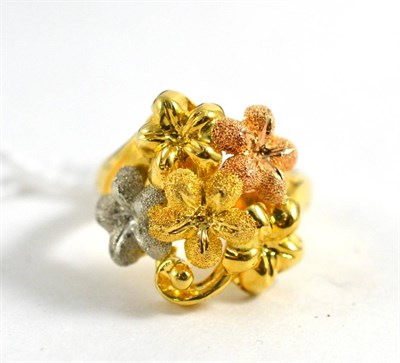 Lot 63 - An 18ct yellow, rose and white gold ring