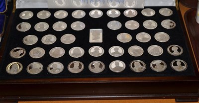 Lot 214 - Cased collection of silver medallions, the Kings and Queens of England