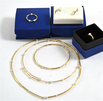 Lot 267 - Ashberry suite - two rings, three chokers and a pair of earrings