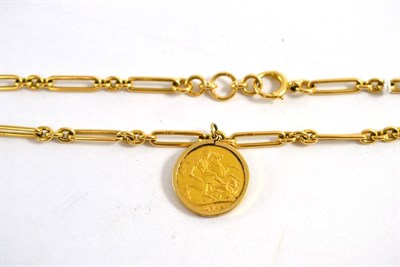 Lot 280 - A 9ct gold short and long link chain with loose mount and Edward VII gold sovereign