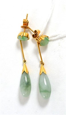 Lot 286 - A pair of jade drop earrings, stamped '14k', drop length 5cm