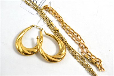 Lot 336 - 9ct gold figaro link necklace, a 9ct gold bracelet and pair of 9ct gold earrings (a.f.) (3)