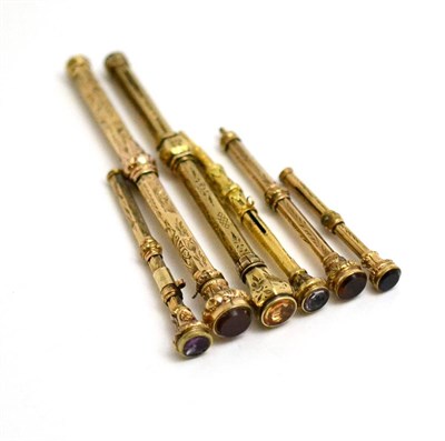 Lot 33 - Six pencils, two stamped 9ct