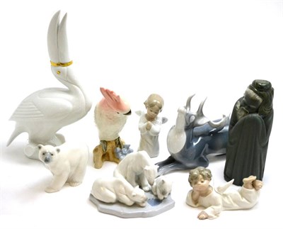 Lot 89 - A tray of Royal Dux and Lladro china figures