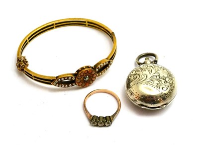 Lot 323 - Victorian gem set gold bangle, 9ct gold ring and silver sovereign case