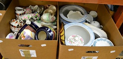 Lot 1121 - Nine boxes of various ceramics