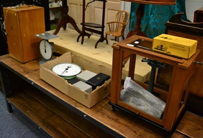 Lot 1135 - Various scales and balances including a CB6 Precision Balance, two Salter Scales, three weight...