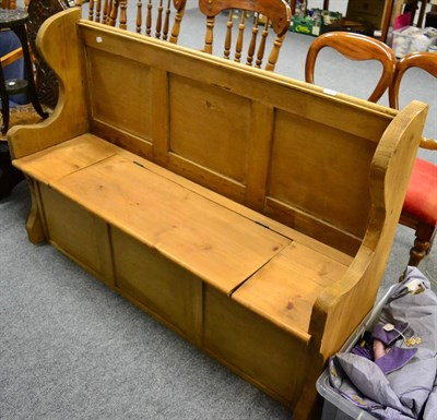 Lot 1141 - A modern pine pew