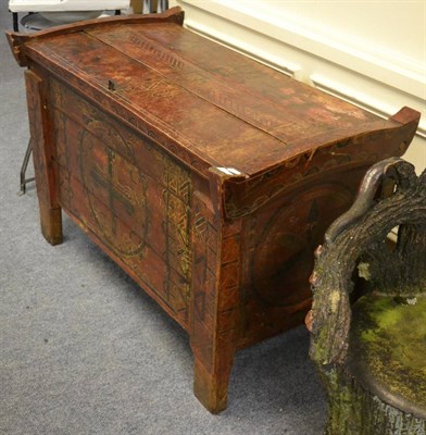 Lot 1152 - European painted coffer