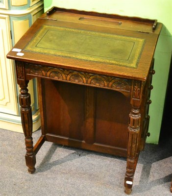 Lot 1223 - Early 20th century Davenport