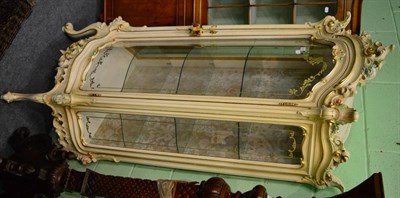 Lot 1228 - A Silik & Creazioni parcel gilt bow fronted display cabinet in the French style