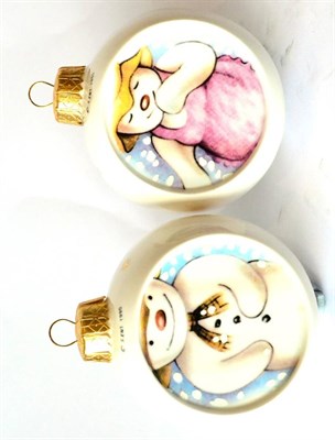 Lot 110 - Royal Doulton Snowman Christmas tree baubles, rare set, with colour image on the front and gold...