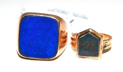 Lot 127 - A 9ct gold bloodstone signet ring, the shield shaped stone centrally, finger size K1/2 and a...