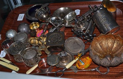 Lot 144 - Assorted small silver and plated items, silver mounted ashtray, bone handled corkscrew, knife rests