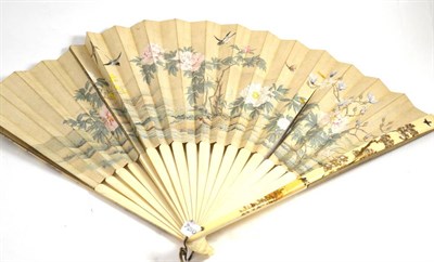 Lot 214 - A 19th century Japanese Shibayama fan, ivory sticks and guards inlaid with mother of pearl...