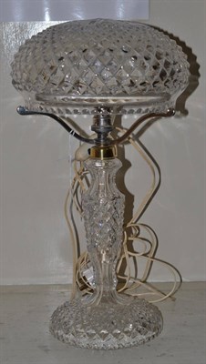 Lot 272 - Cut crystal mushroom shaped table lamp