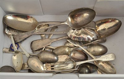 Lot 440 - Assorted silver flatware etc