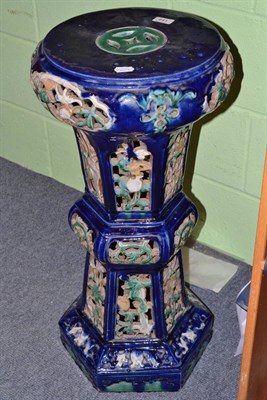 Lot 441 - A Chinese jardiniere stand