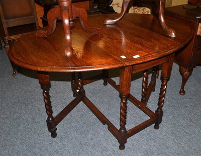 Lot 1034 - Gateleg table