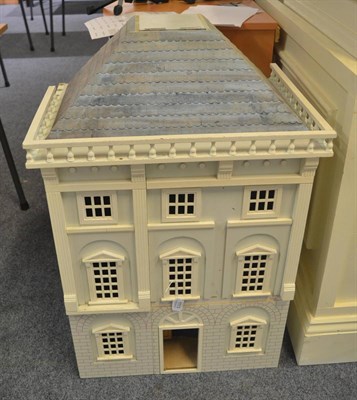 Lot 1113 - Modern pale blue Georgian style doll house