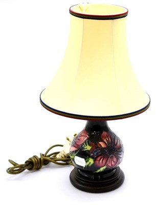 Lot 293 - Moorcroft pottery anemone pattern table lamp