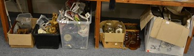 Lot 1051 - A quantity of mantel clocks, wall clocks and pottery timepieces etc