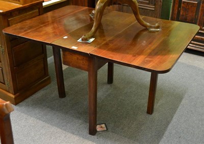 Lot 1196 - A mahogany drop leaf table