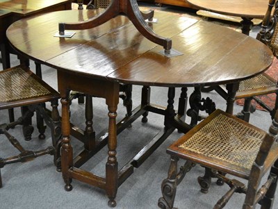 Lot 1212 - An 18th century small gateleg table