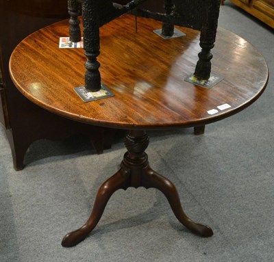 Lot 1216 - Georgian mahogany tripod table