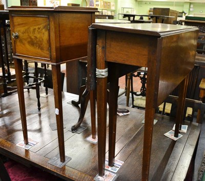 Lot 1284 - A small mahogany drop leaf table and a bedside cabinet