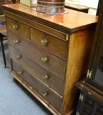 Lot 1287 - George III chest of drawers