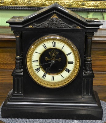 Lot 1322 - Victorian black slate mantel clock