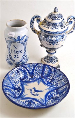 Lot 90 - Three items of Continental tin glazed pottery