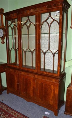 Lot 629 - Mahogany glazed bookcase