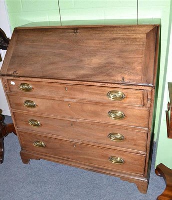 Lot 632 - Georgian mahogany bureau