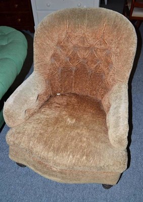 Lot 718 - Victorian button back nursing chair