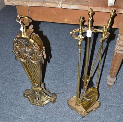 Lot 733 - Brass companion set and folding spark guard