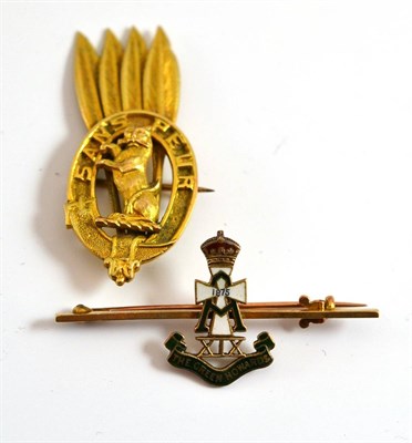 Lot 5 - A gold and enamel brooch for the Green Howards and another 'Sans Peur', both stamped 9ct