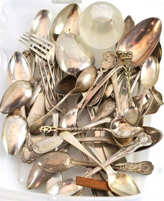 Lot 43 - A large quantity of assorted silver and white metal teaspoons etc