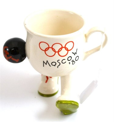 Lot 113 - A Carlton ware Olympic 1980 Moscow mug, walking ware