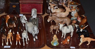 Lot 182 - Beswick figures including 'Stag', model No. 981, 'Doe', model No. 999A, 'Barn Owl', model No....