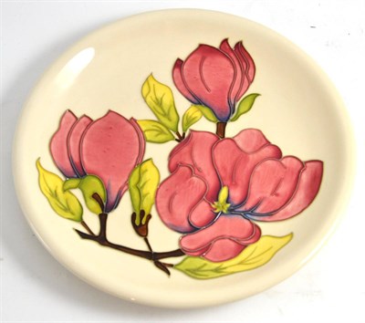 Lot 260 - A Moorcroft dish, 75/94