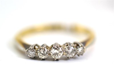 Lot 399 - Diamond five stone ring, stamped '18ct' and 'PLAT'