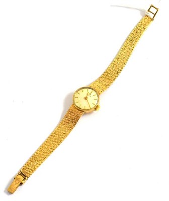 Lot 208 - A 9ct gold lady's Omega wristwatch